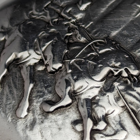 20 世紀初古董 MOVADO 懷錶 馬車雕刻銀色側殼 效果很好